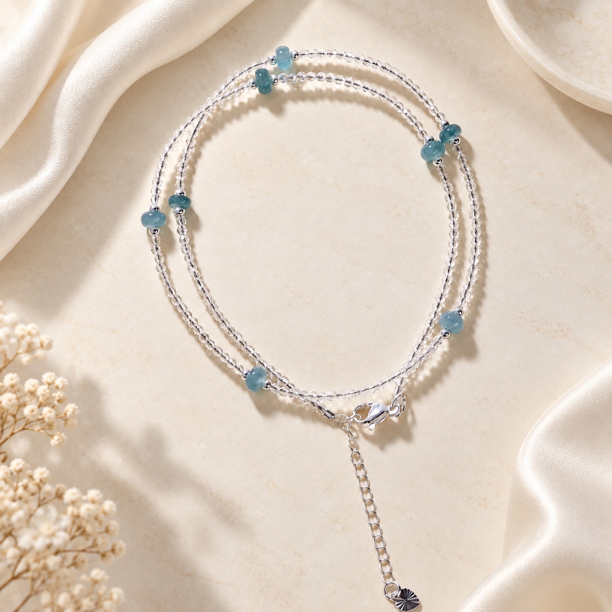 Aurora Seafoam Chip Accent Necklace product detail
